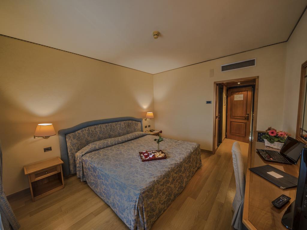 Hotel Valdarno Montevarchi Exterior photo