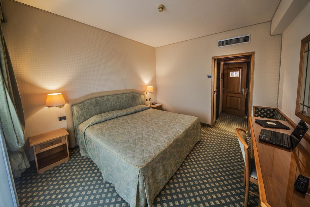 Hotel Valdarno Montevarchi Exterior photo